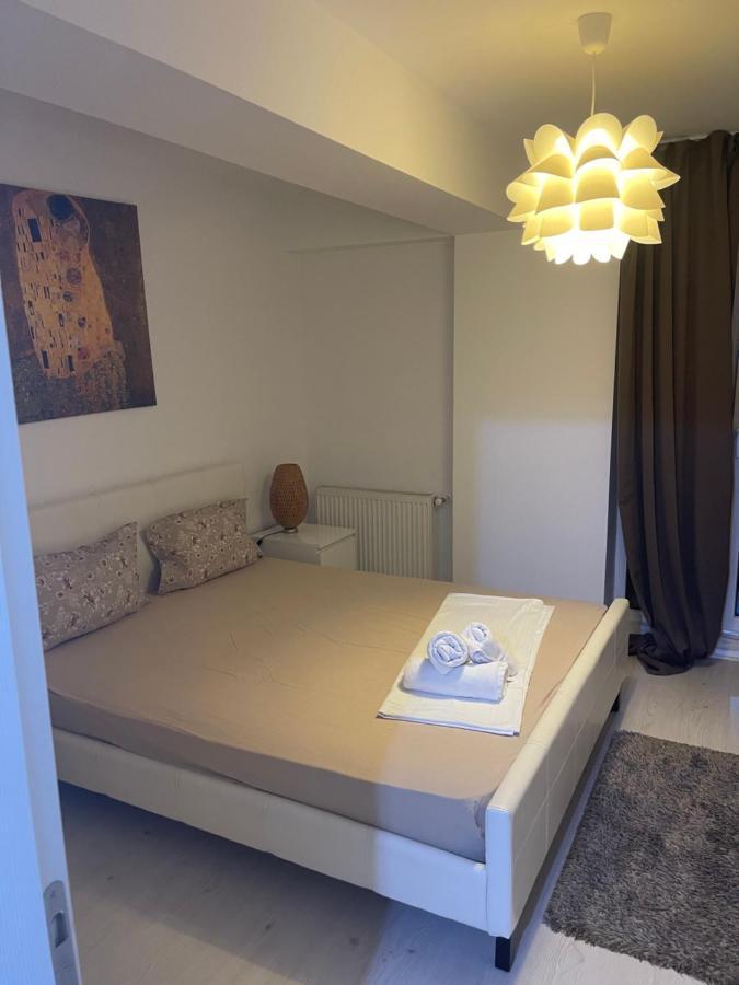 Tranzzit Airport Apartment II 奥托佩尼 外观 照片